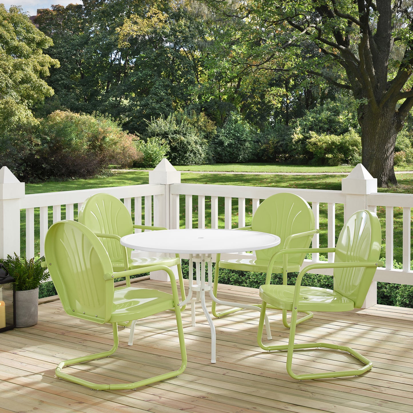 Griffith 5Pc Outdoor Metal Dining Set Key Lime Gloss/White Satin - Table & 4 Chairs